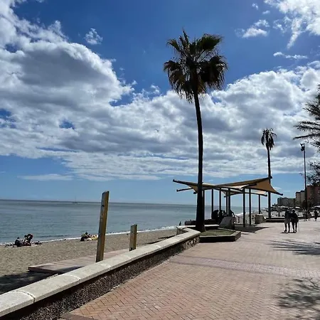 Apartment Primera Linea Playa-youtripmalaga